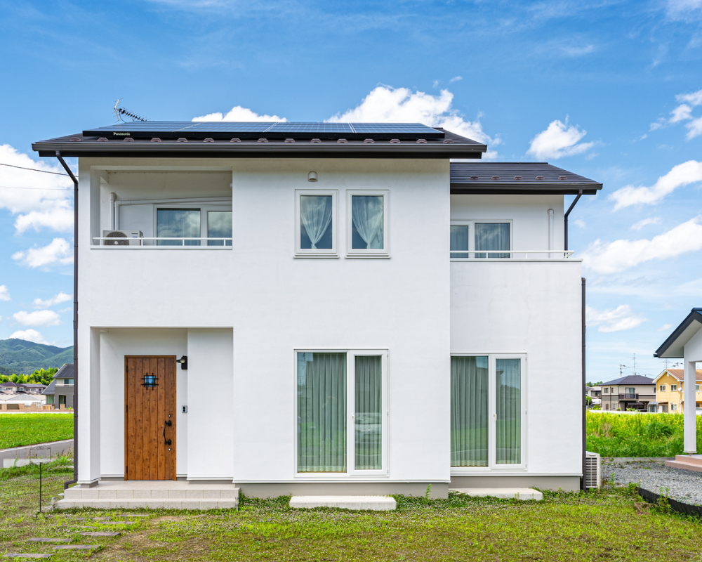 窓の配置を工夫しておしゃれな注文住宅を建てるコツ|内観・外観の実例も紹介 | 注文住宅・新築ならアイリスホーム!相馬市・南相馬市の子育てを応援 ...